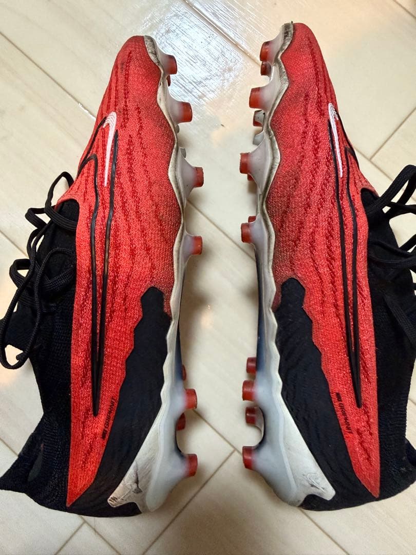 Nike Phantom AGサッカーシューズ レッド/ブラック