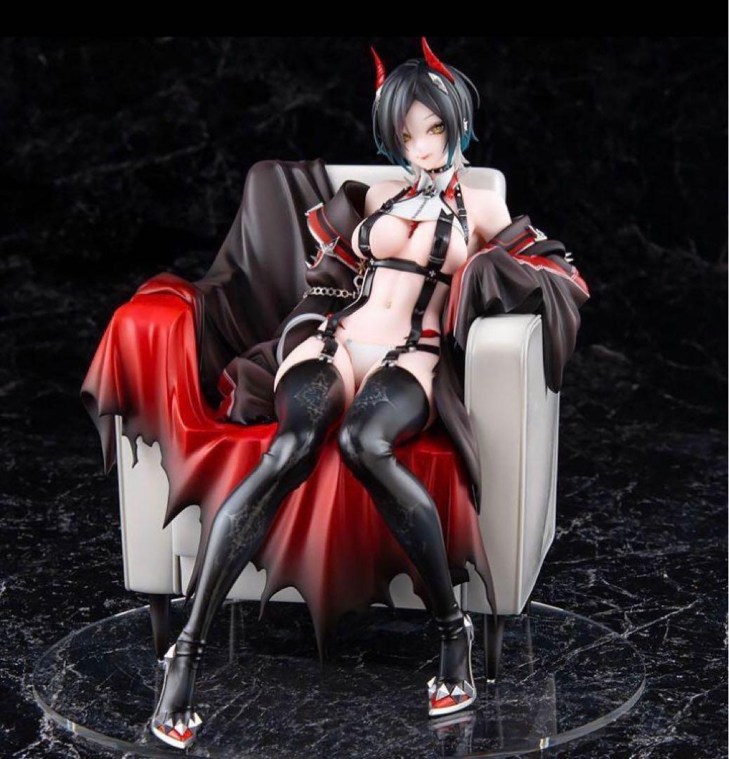 新品未開封　あみあみ特典アズールレーン ウルリッヒ・フォン・フッテン フィギュア