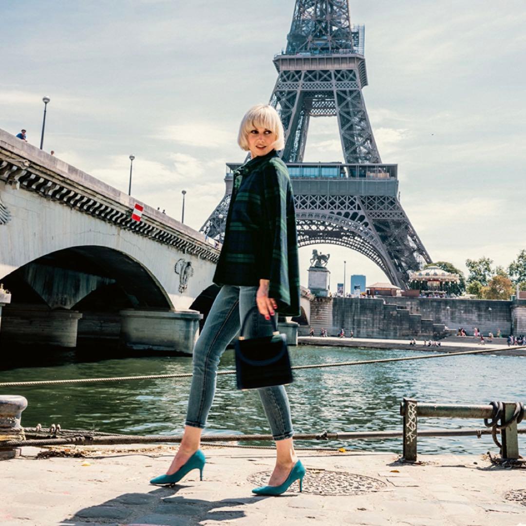 ま*】様 【新品】JENNEジェンヌチェックケープコートブリジットバルドーポンチ