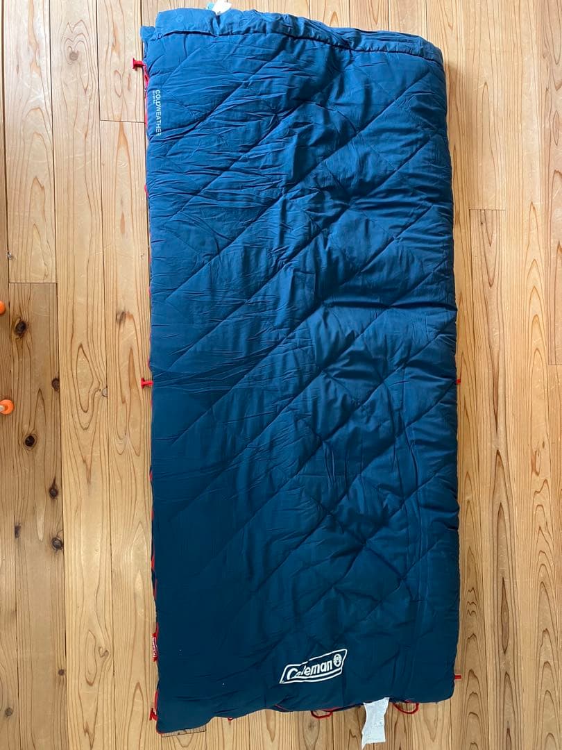 コールマン マルチレイヤースリーピングバッグ オールシーズン対応 ファミリー向け