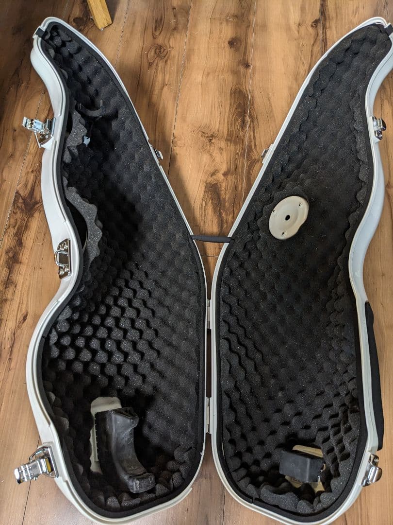 【週末限定セール】e-Sax 　イーサックス（アルトサックス用 消音器）