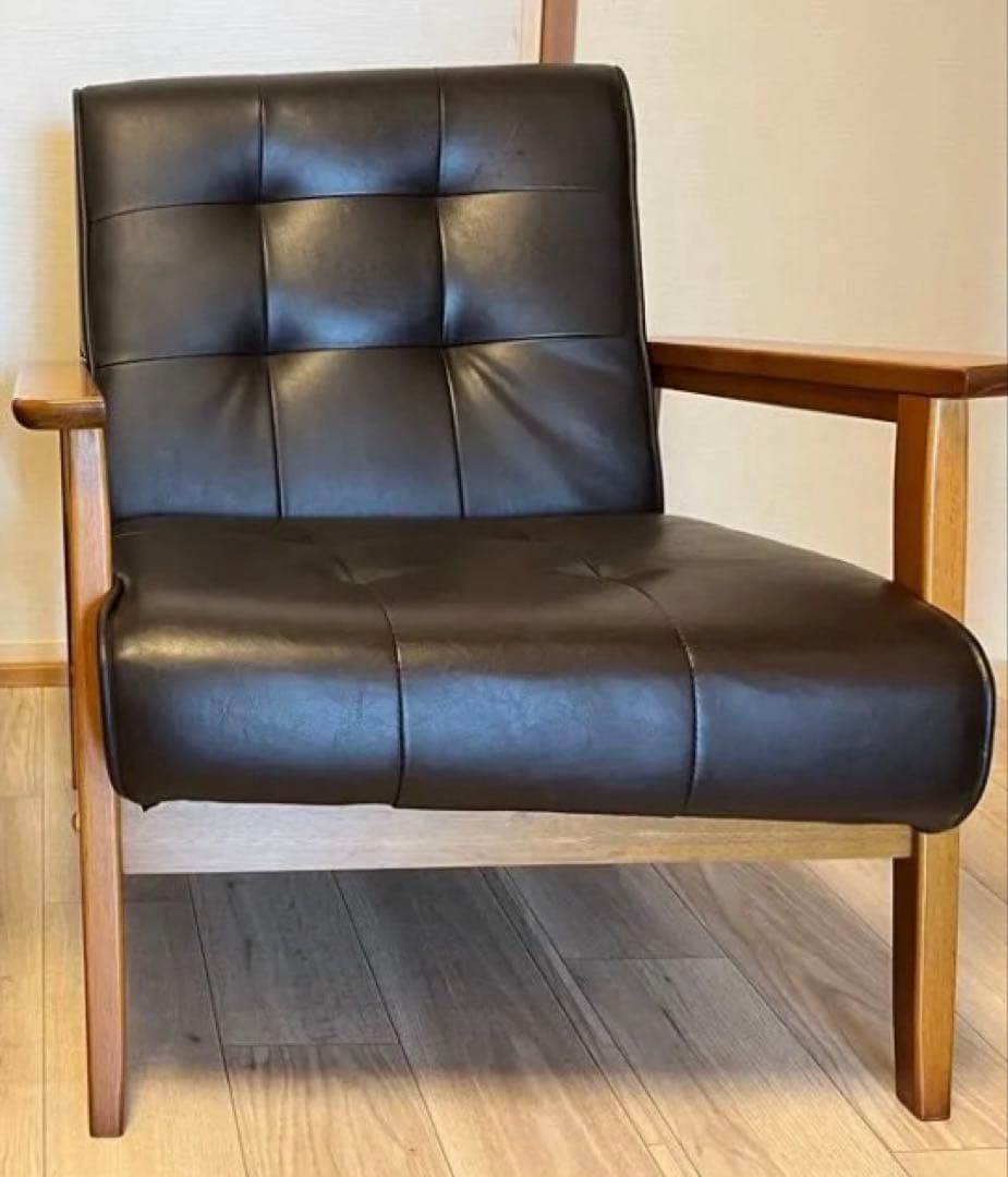 1人掛けソファ ブラウン 木肘 レトロモダン　B