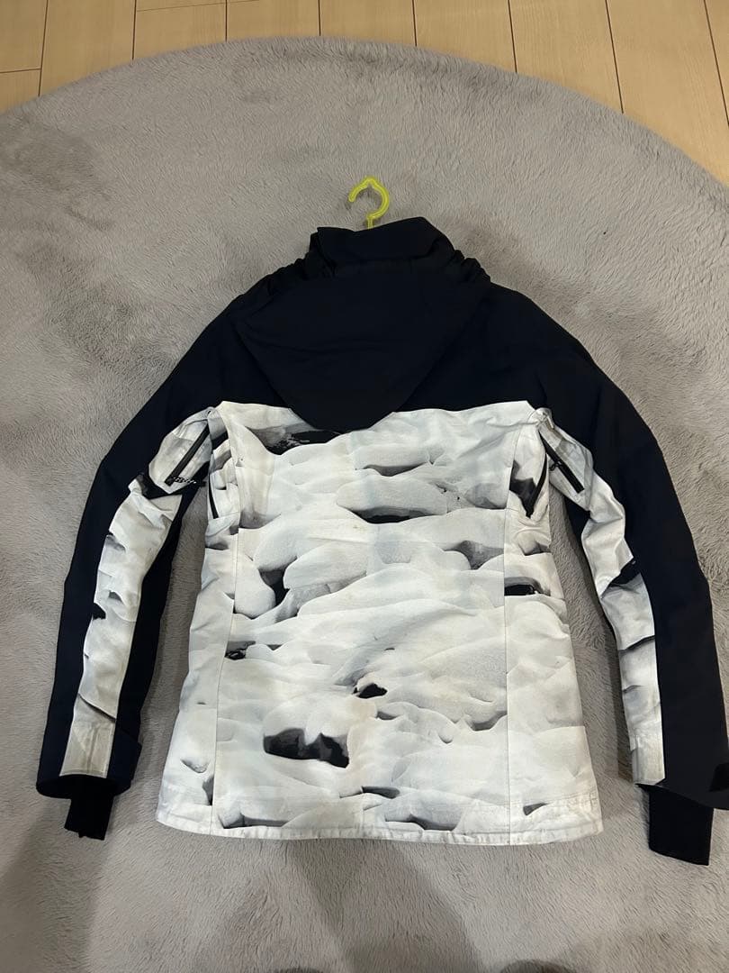 BURTON ak GORE-TEX ジャケット レディース｜定価59,400円