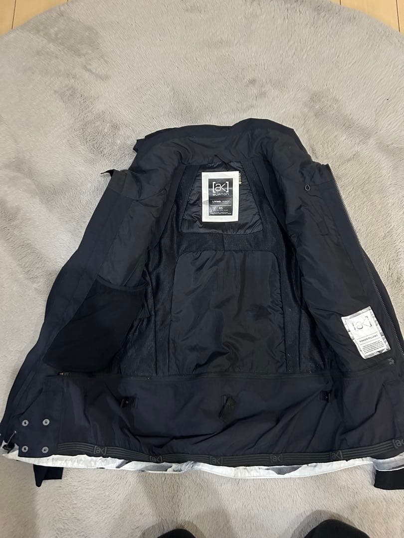 BURTON ak GORE-TEX ジャケット レディース｜定価59,400円