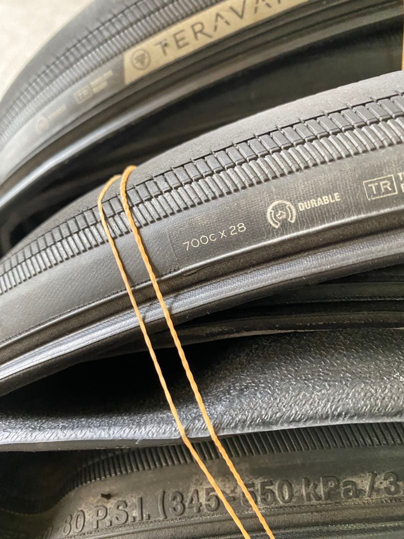 TERAVAIL RAMPART 700c × 28 2本セット