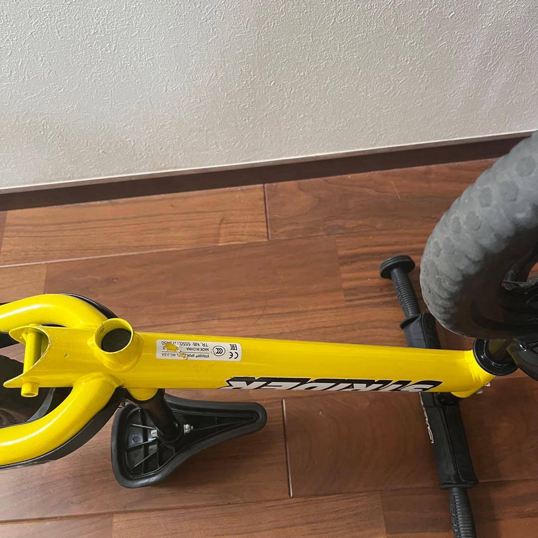 【美品】新型　STRIDER SPORTS ストライダースポーツ　イエロー