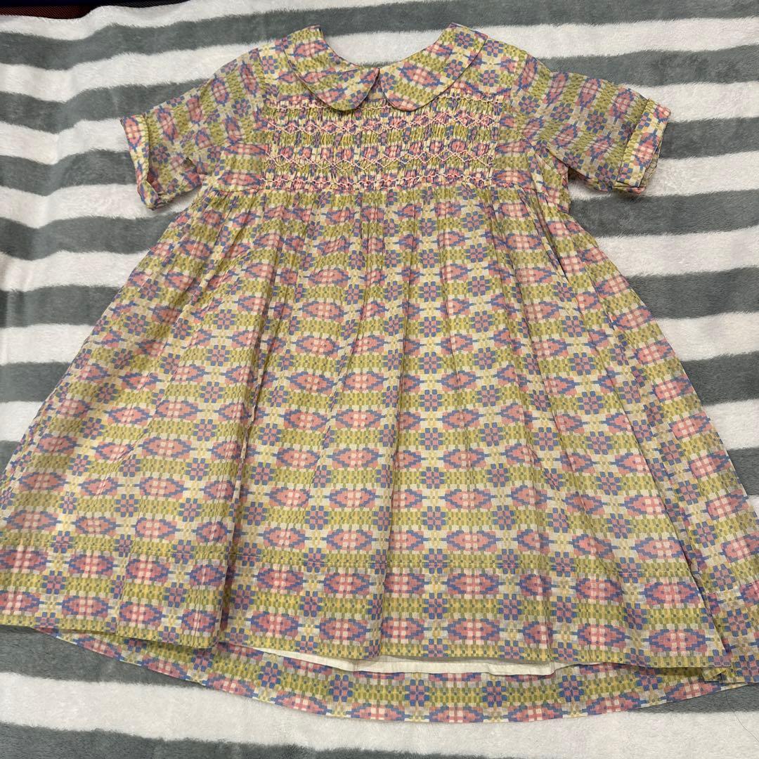 apolina 花柄スモッキングデザイン半袖ワンピース　5-7y