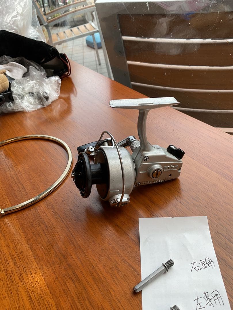 ダイワスピンスター500リールと六角シャフト一本 - メルカリ