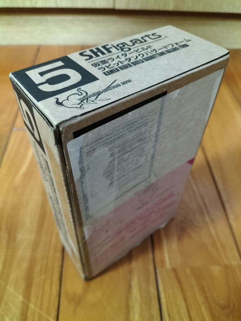 S.H.Figuarts 仮面ライダー ビルド ラビットタンクハザードフォーム