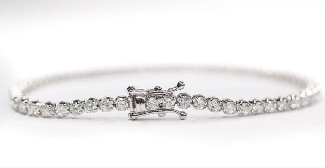 鑑別書ありK18WG　1.0 ct ダイヤモンドテニスブレスレット