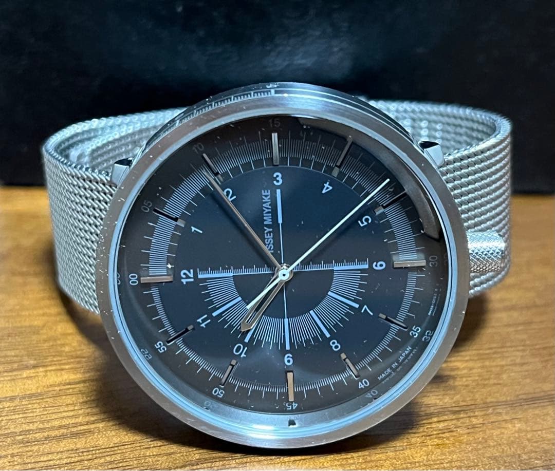 ISSEY MIYAKE ワンシックス 自動巻き 1/6 NYAK002 - メルカリ