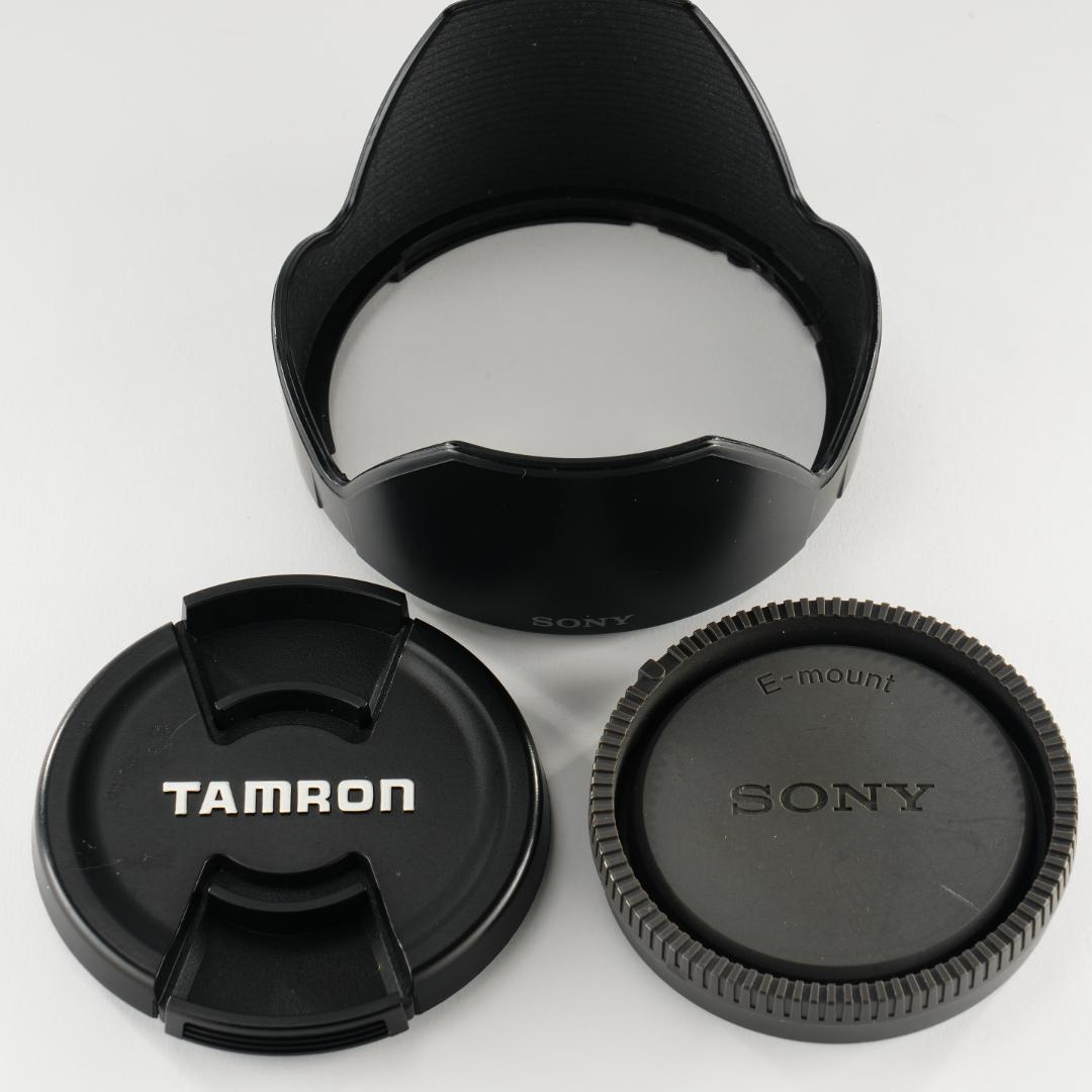 レンズ交換から解放される1本 SONY SEL18200LE 美品