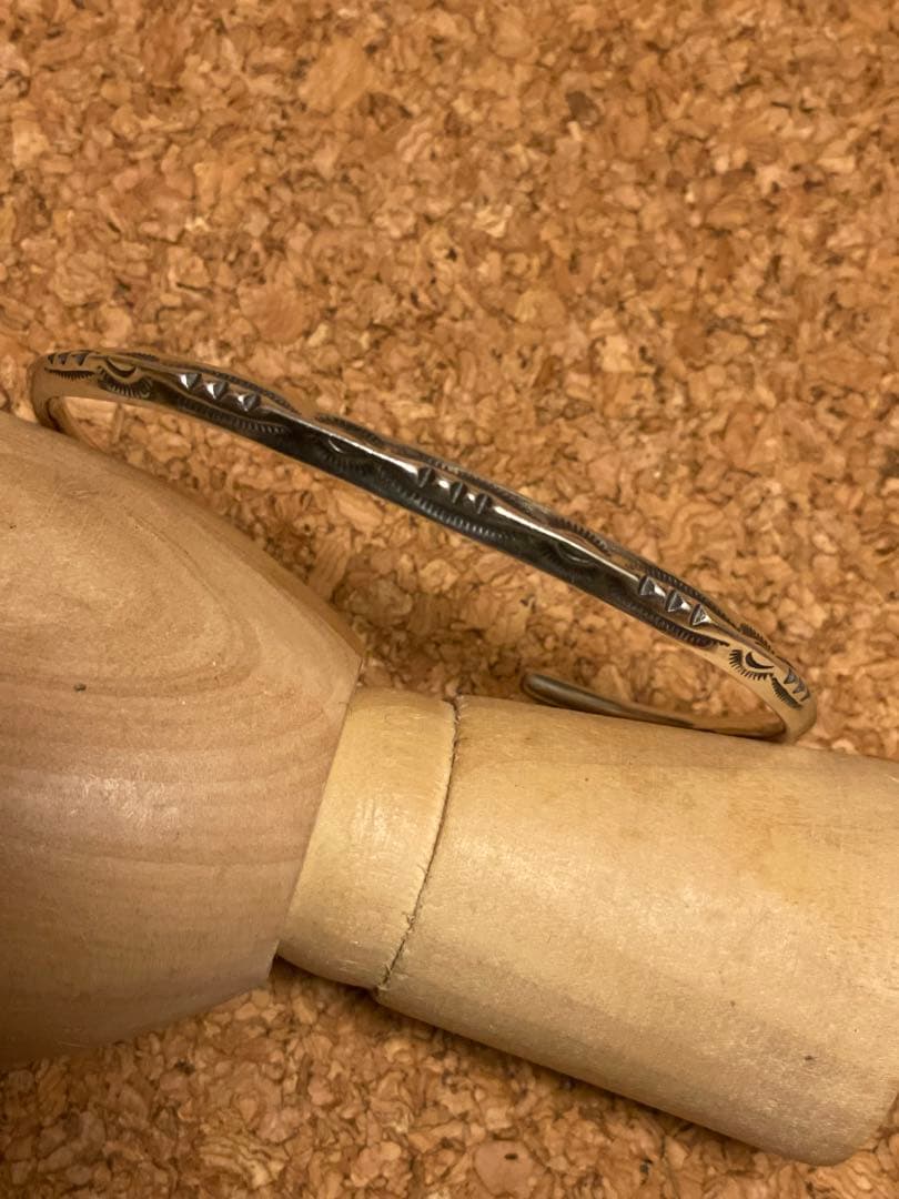 ◆感謝価格◆希少品◆ラリースミス◆トライアングル◆シルバーバングル◆