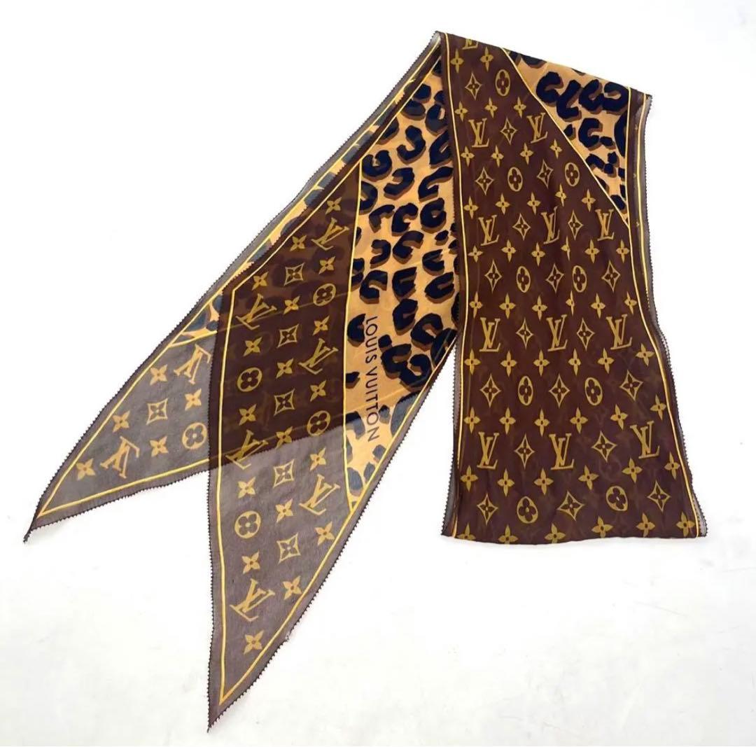 LOUIS VUITTON スカーフヒョウ柄