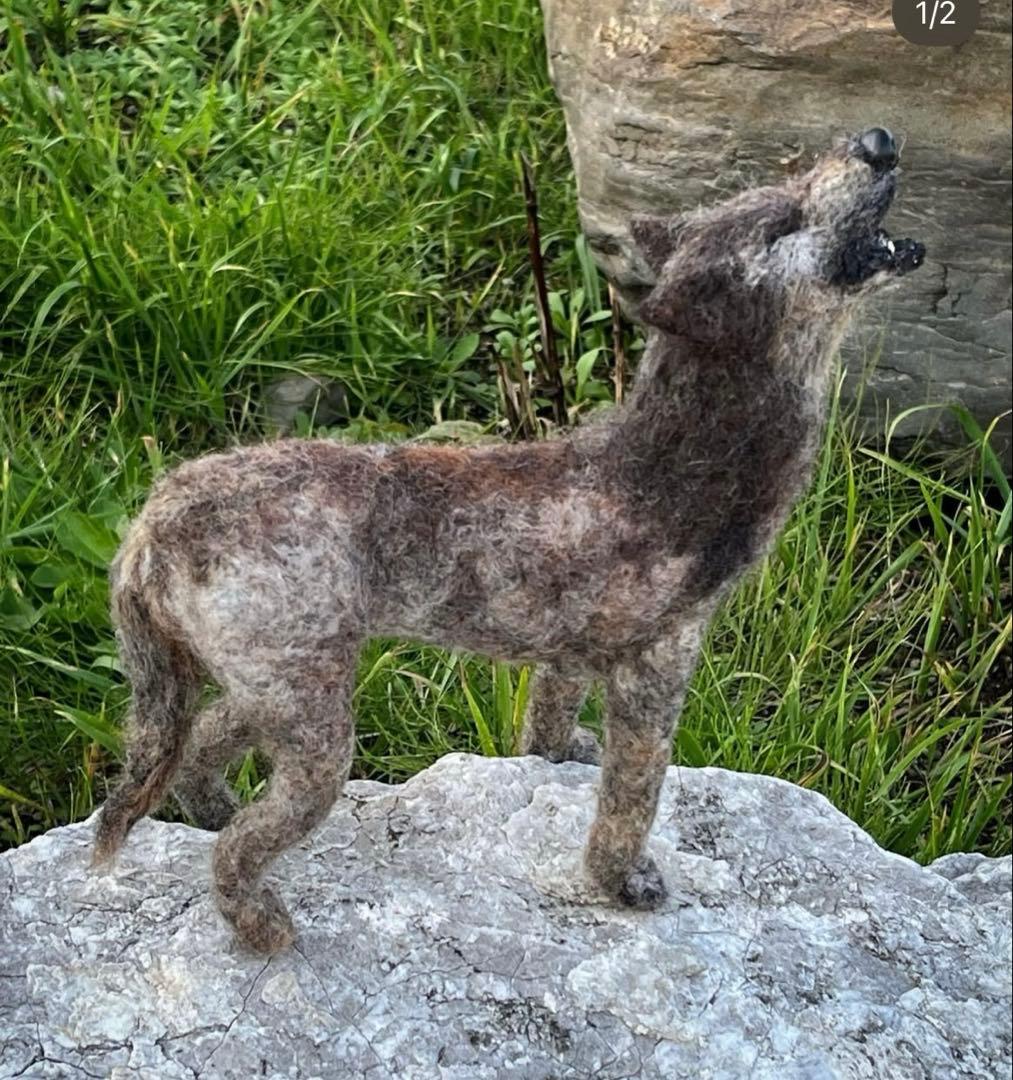 羊毛フェルト オオカミ 約20cm - メルカリ