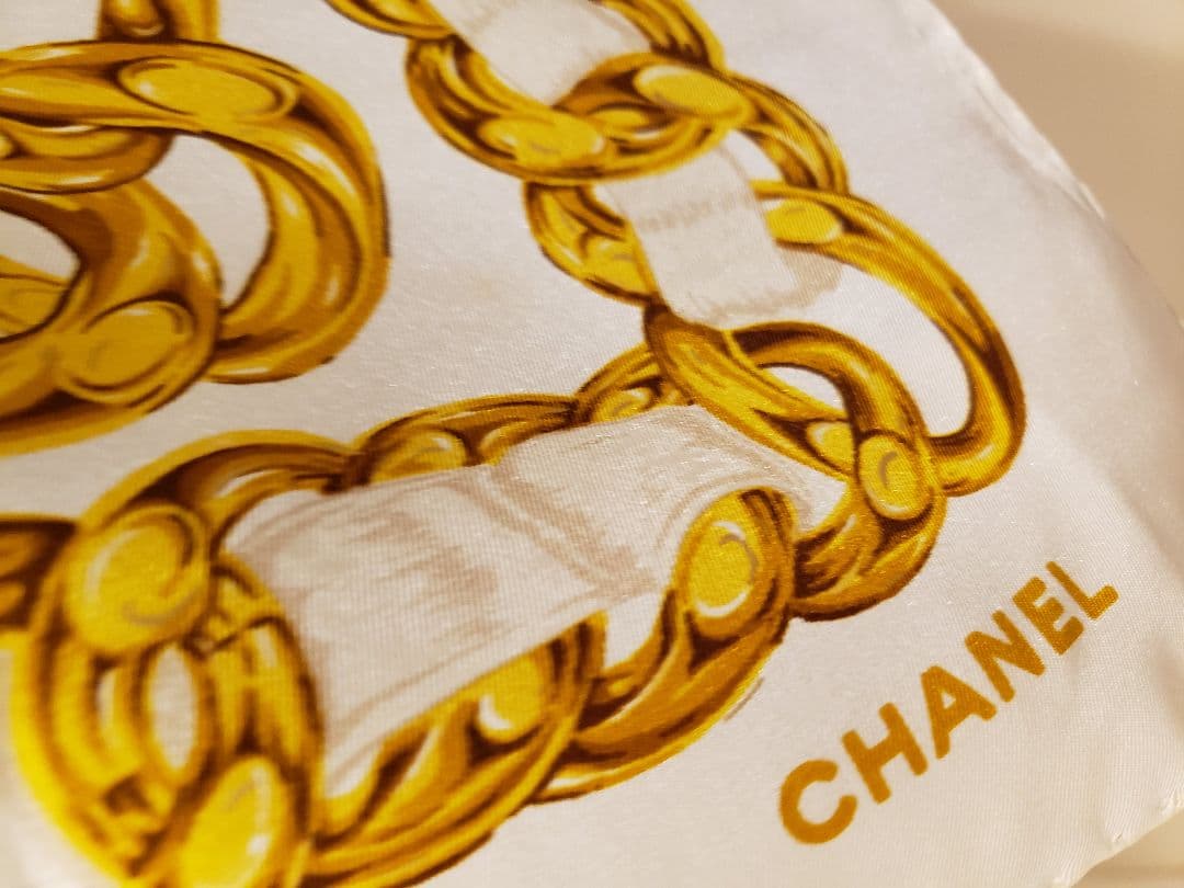 【レアデザイン】CHANEL　ヴィンテージ　ゴールドチェーン　CoCo　シルク