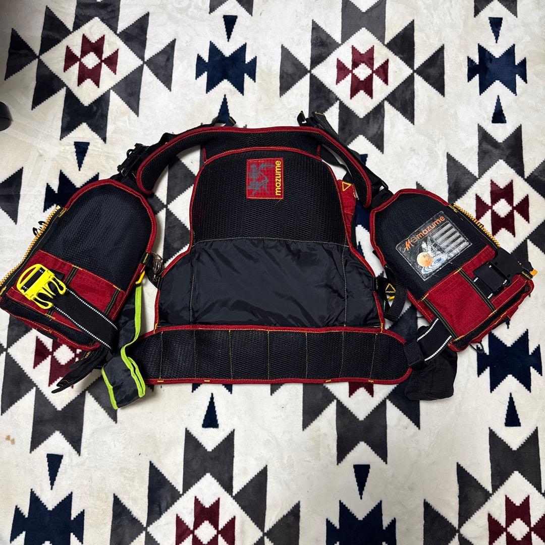 マズメライフジャケット レッド LEDライト付き