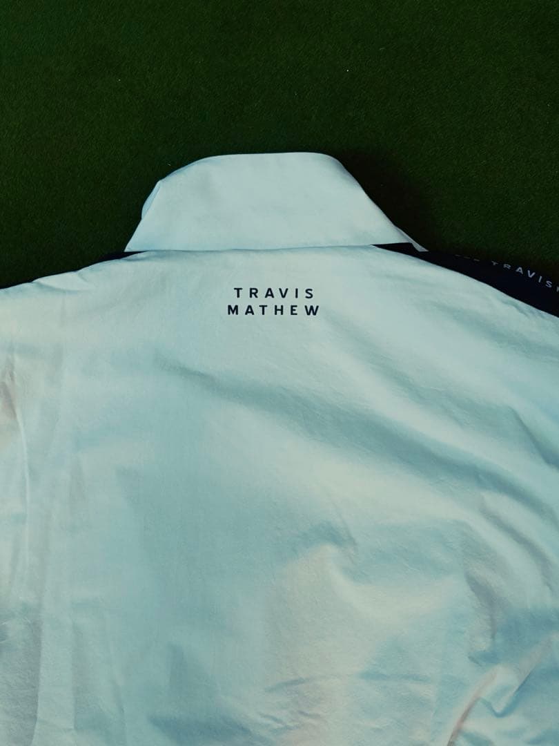 新品未使用トラビスマシュー　ラインウインドブレーカー　メンズMサイズ　ジェダイド