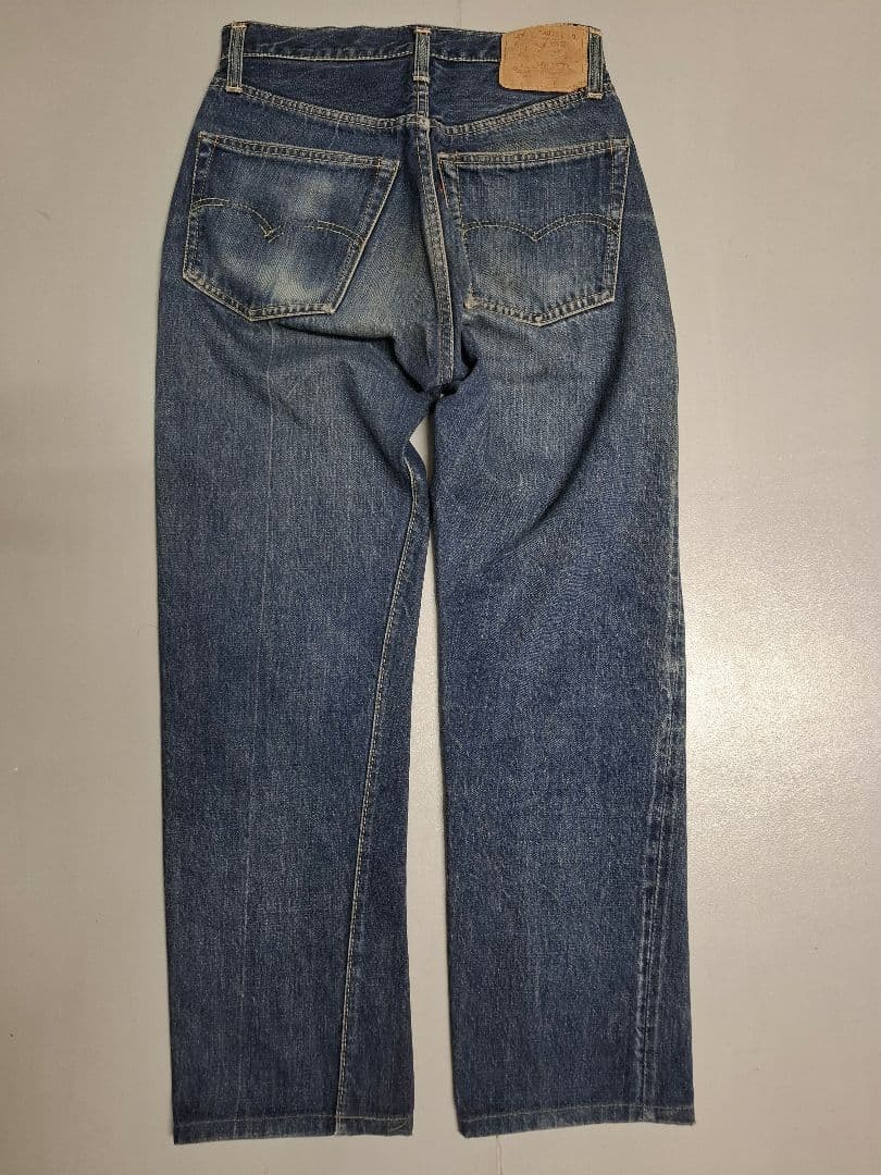 リーバイス オリジナル カラーコーナーピンズ 501Day限定アイテム