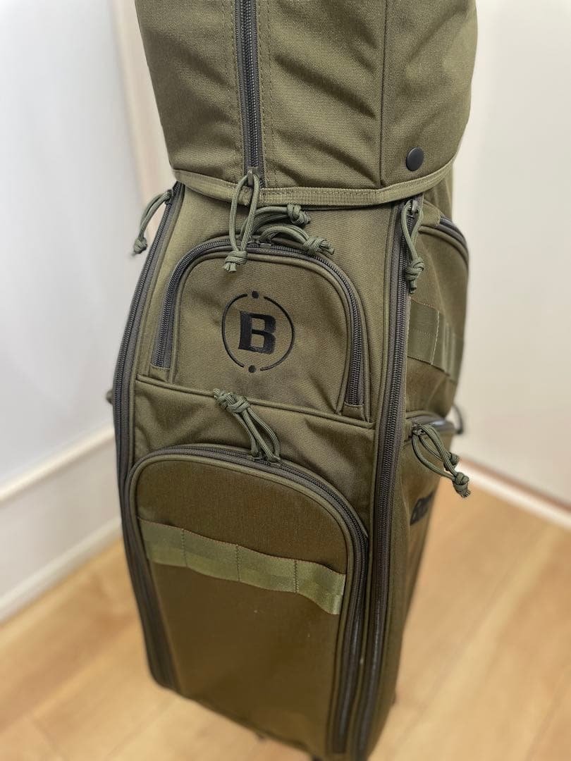 BRIEFINGブリーフィング直営店限定　新品 未使用　カーキ