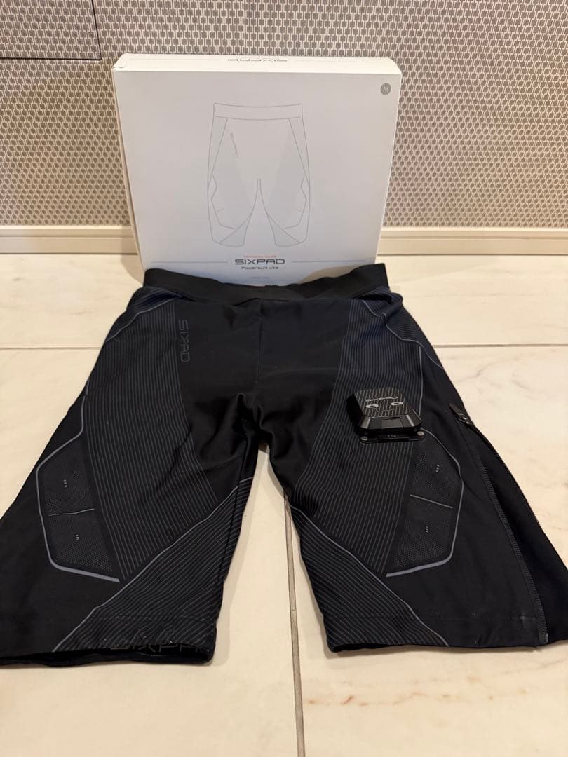 SIXPAD EMSトレーニングパンツ　メンズM