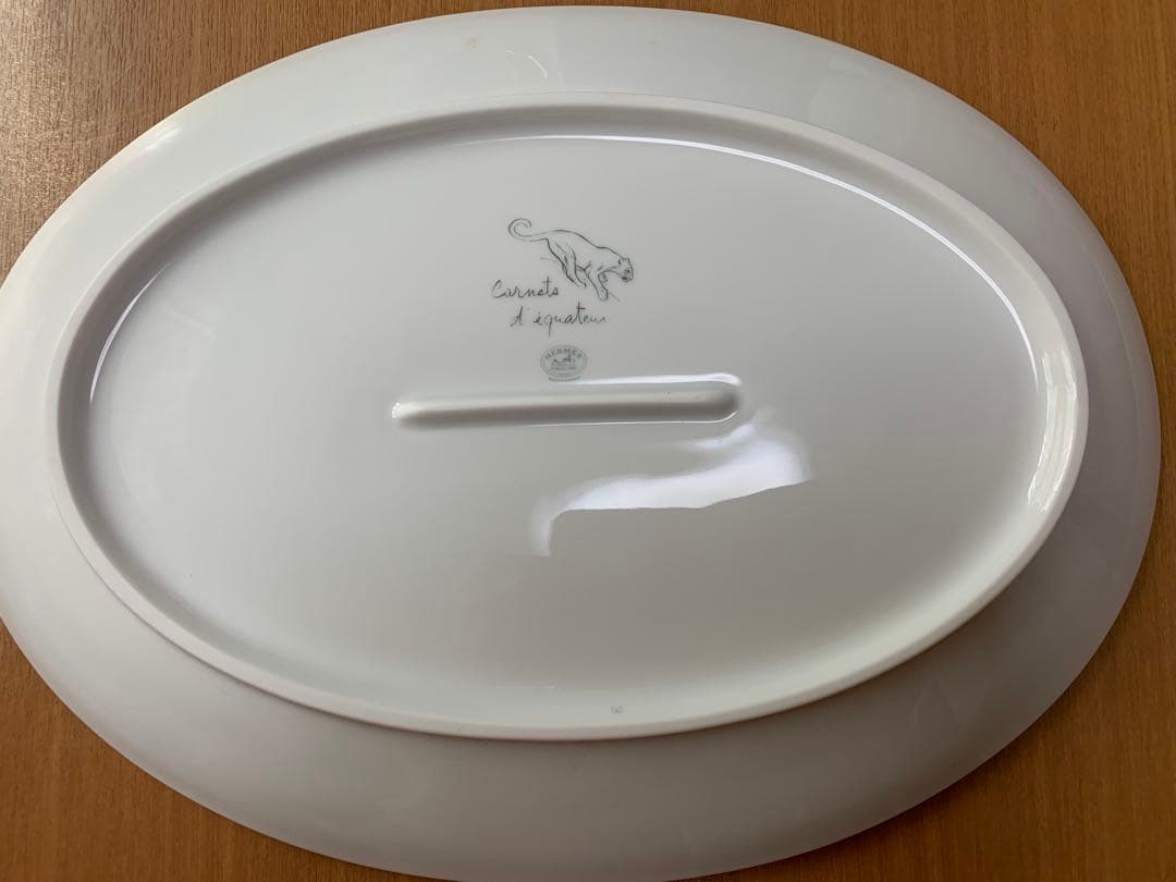 HERMES 赤道直下のスケッチヒョウの絵柄オーバルプレート♡美しい