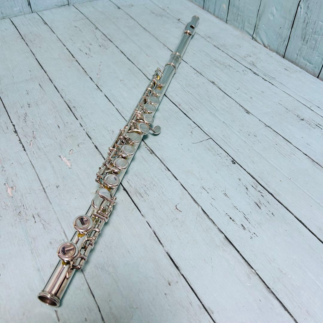 スズキ　SUZUKI 鈴木楽器　フルート　ケース付き　管楽器