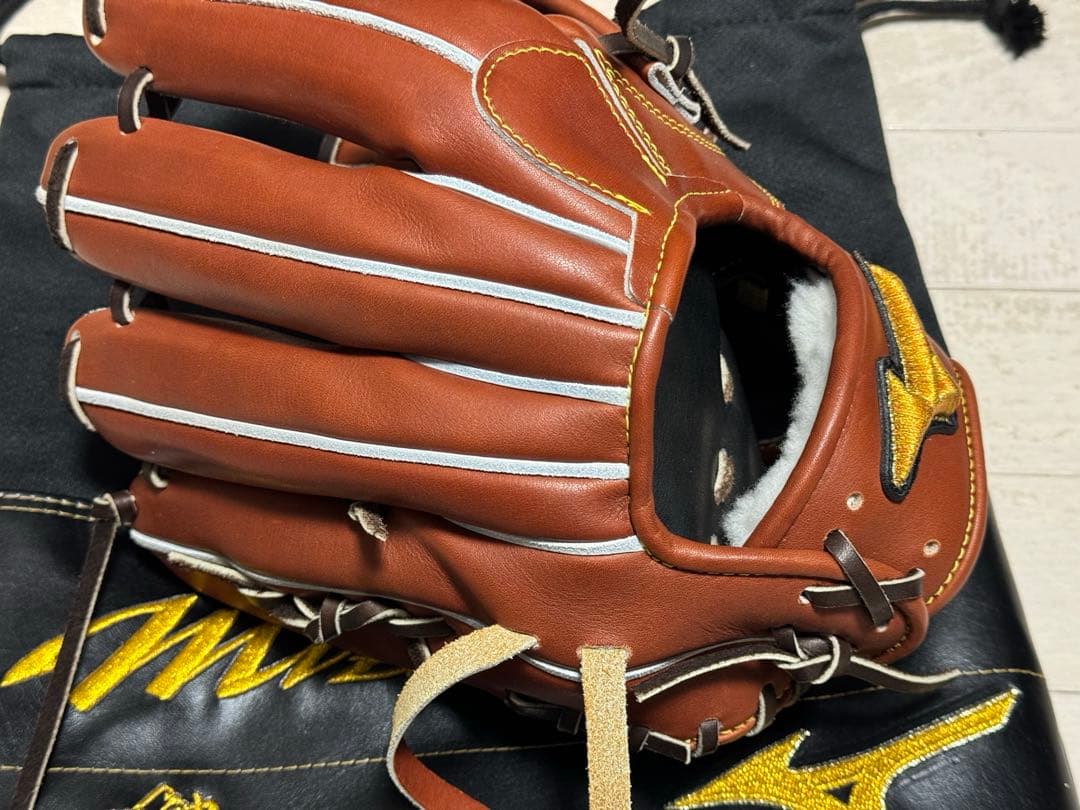 ミズノプロ 村上モデル 直営店限定グラブ 伊藤クラフトマン - メルカリ