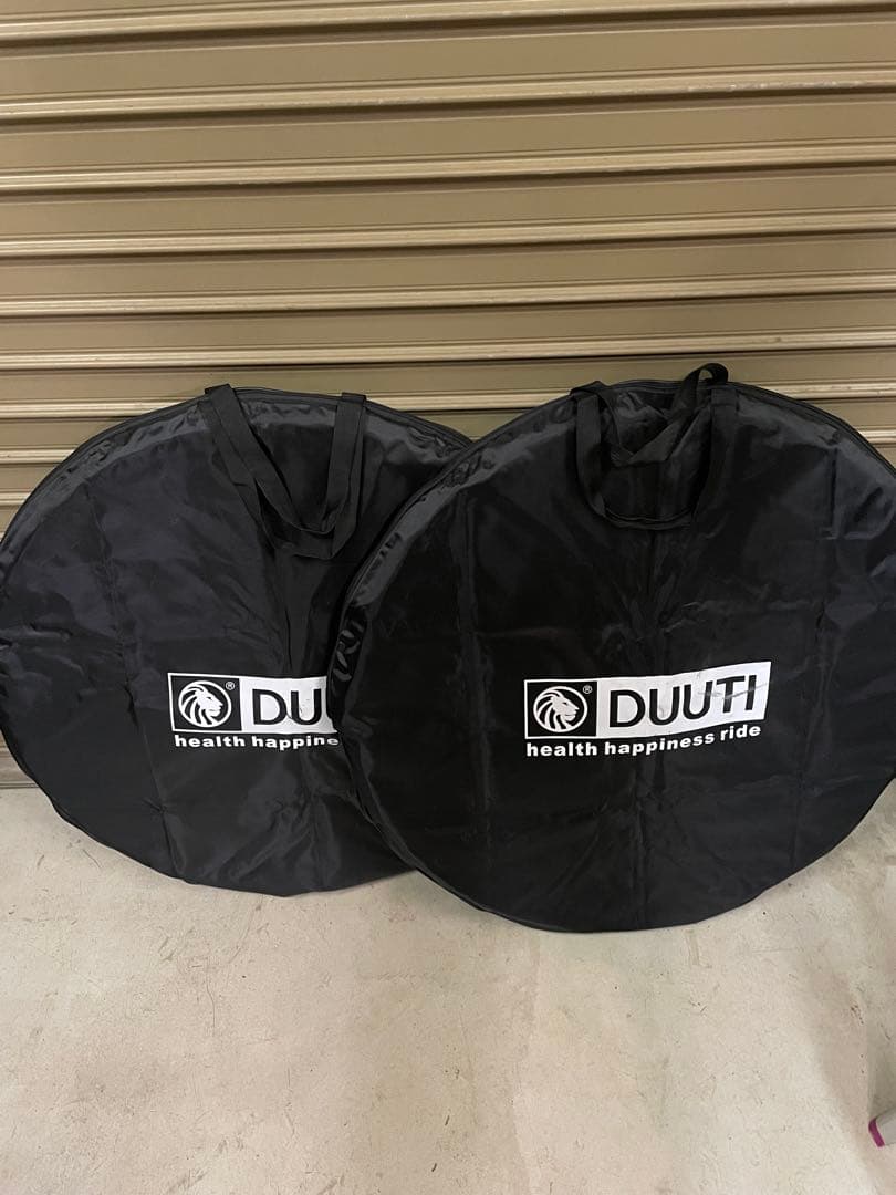 z*b様 MAXXIS Minion 29インチ ホイール前後セット　タイヤ付き