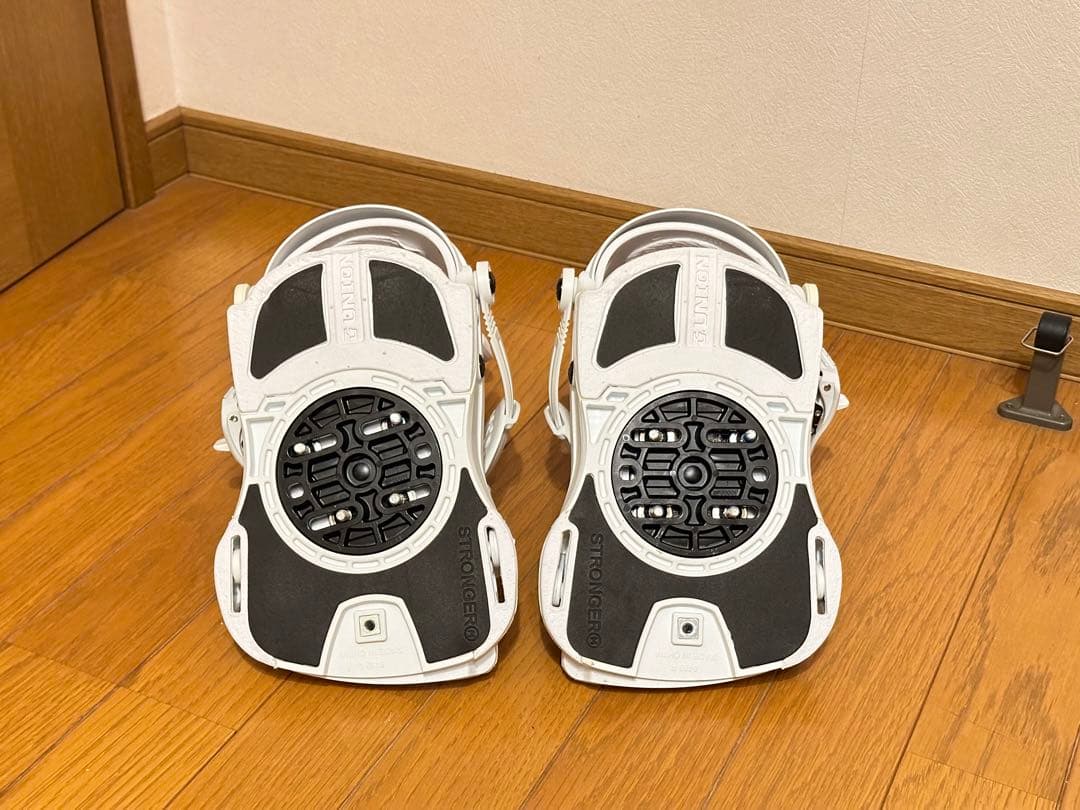 UNION TRILOGYビンディング ホワイトM(24.0〜25.5cm)