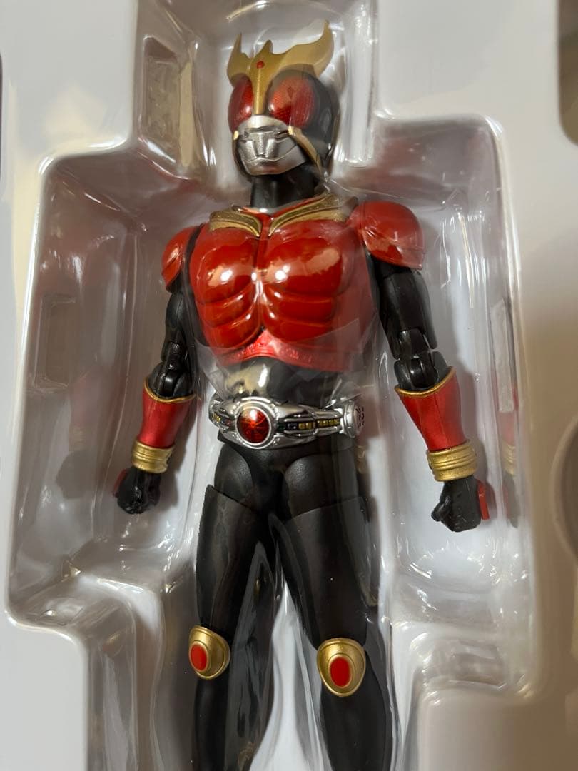 最終値下げ　S.H.Figuarts 仮面ライダー クウガ 50周年記念版