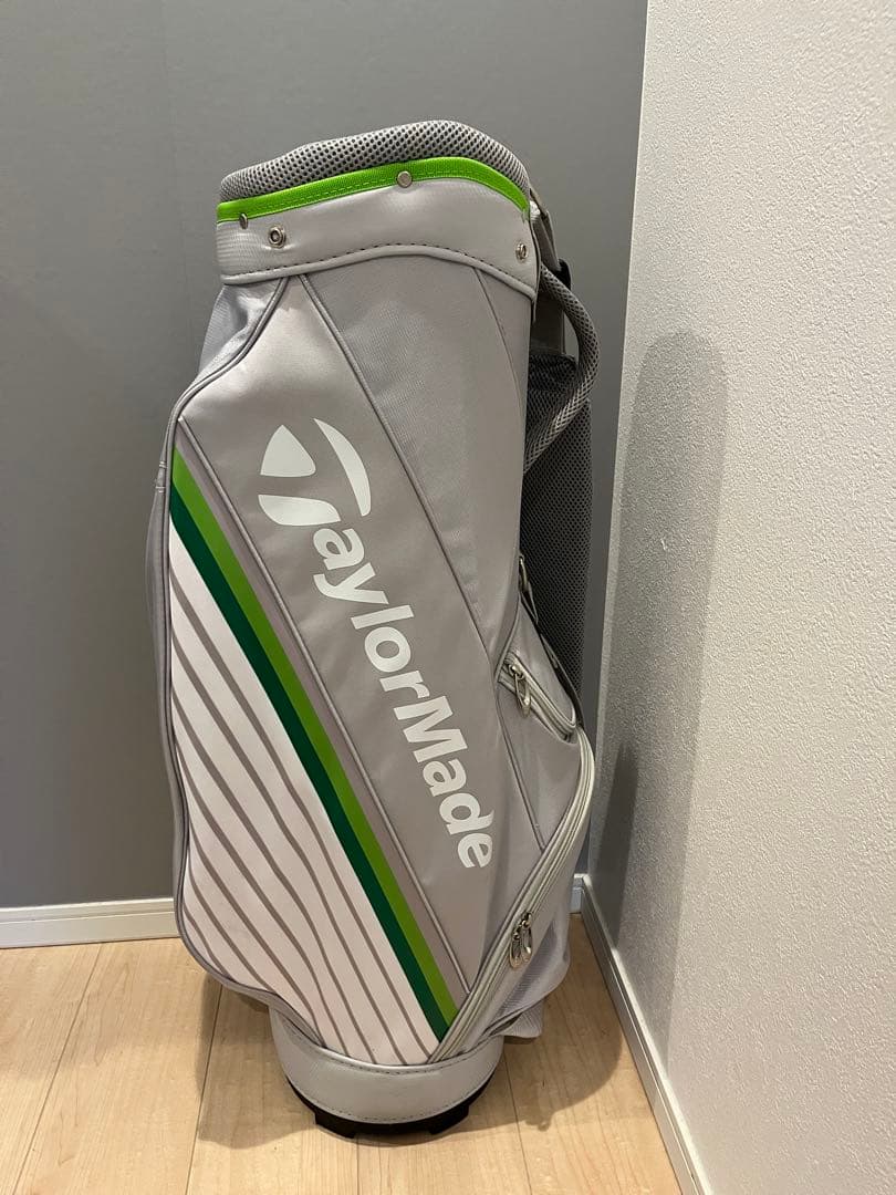 テーラーメード　キャディーバック　レディース　ヘッドカバー