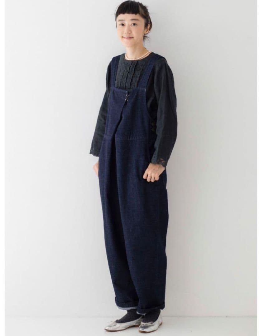 ネストローブ♡フロントホックデニムサロペット