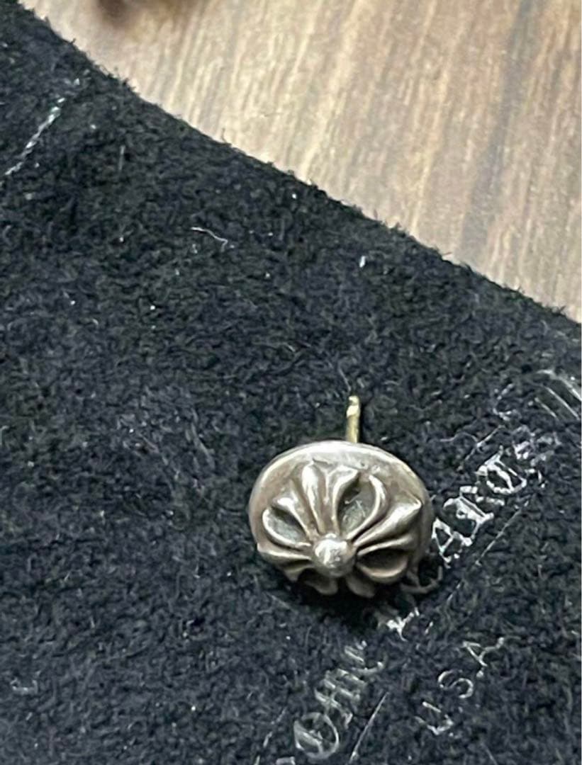 インボイス原本付属❗️クロムハーツ クロスボールスタッド シルバーピアス