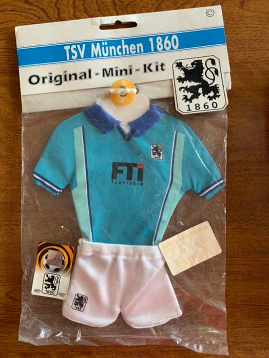 TSV1860ミュンヘン Cap+応援グッズ三種4点 希少品