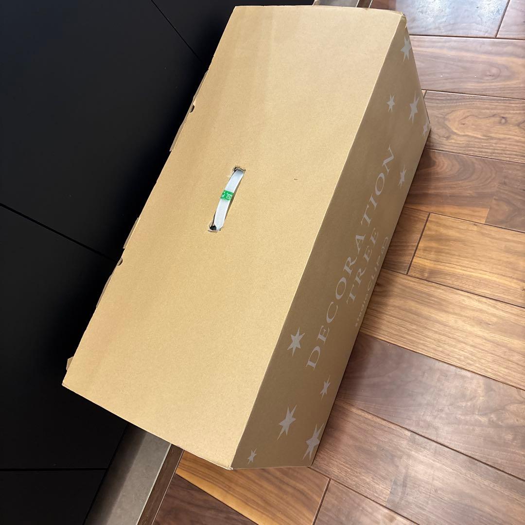 ✨クリスマスツリー 松ぼっくり付き スタジオクリップ 180cm ヌードツリー✨