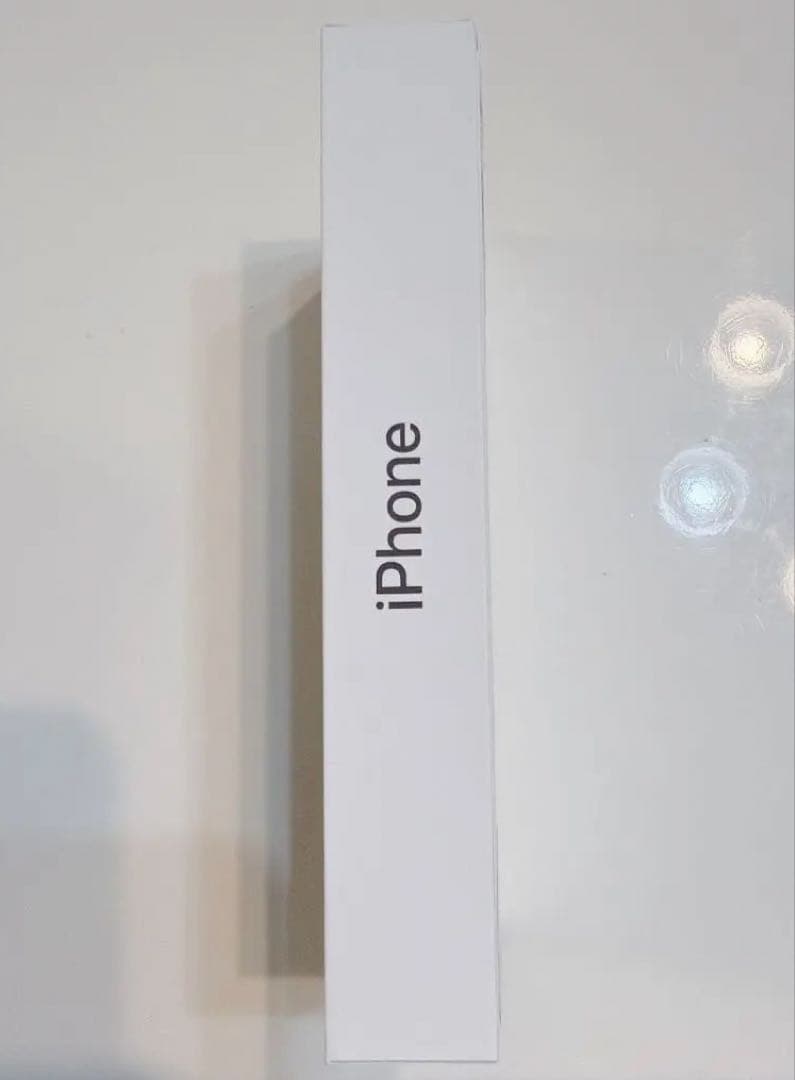 【新品未開封】iPhone16e 128GB ブラック SIMフリー確認済み！