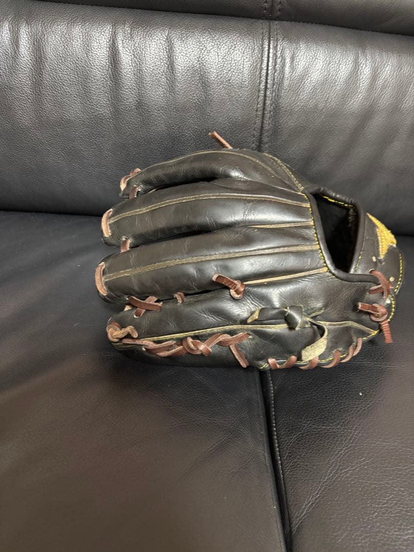 そ*う様 ミズノプロ硬式内野手用グラブ