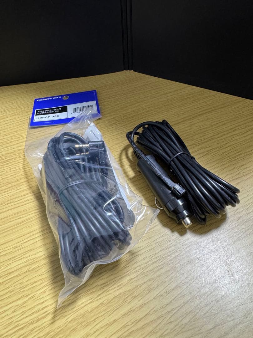 HDR361GW　コムテックドラレコ　前後カメラ　360°