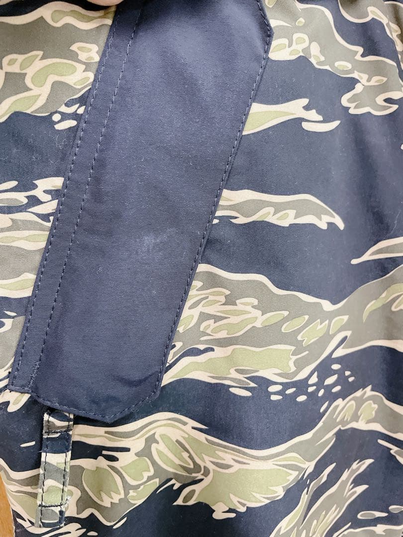 まるこ様 良品 バートン ジュニア用スノーボードウェア Lサイズ 上下セット