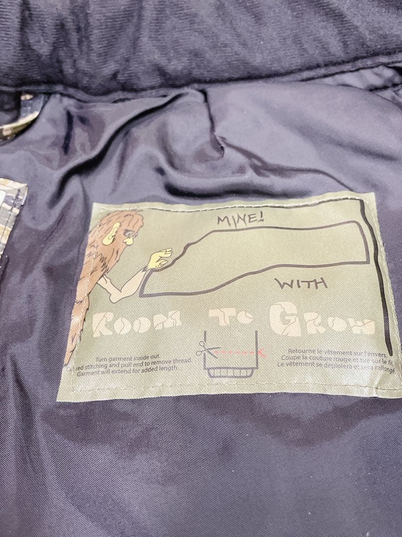 まるこ様 良品 バートン ジュニア用スノーボードウェア Lサイズ 上下セット