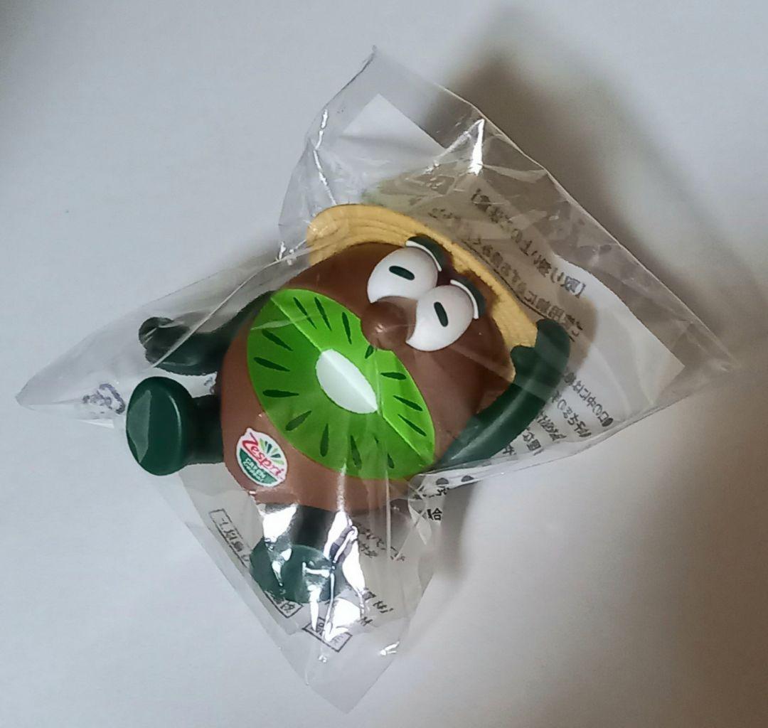 売約済み　2025　ゼスプリ　キウイブラザーズフィギュア　ミニカッティングボード