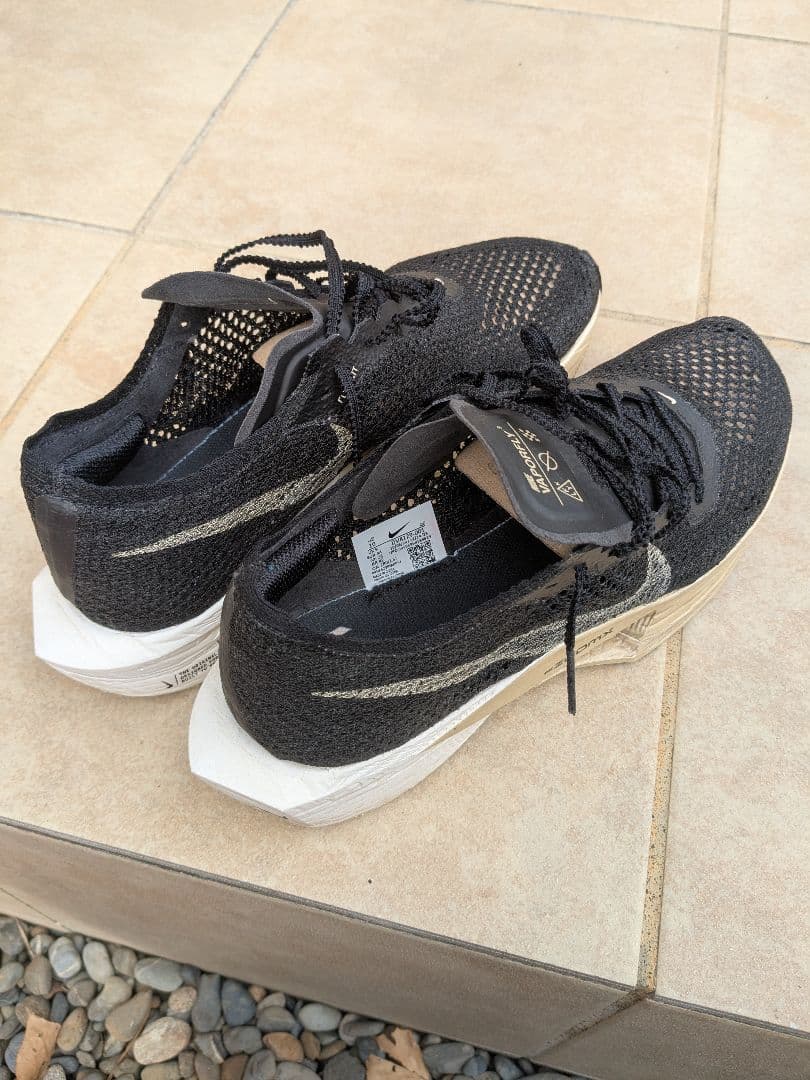 最終値下げNike VaporFly 3 ブラック/ゴールド 28.0cm