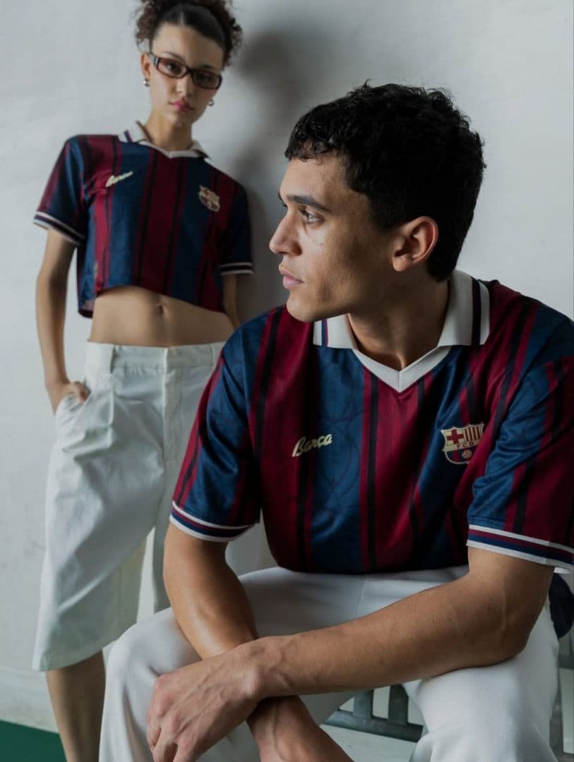 バルセロナ　オーバサイズポロシャツ Mサイズ