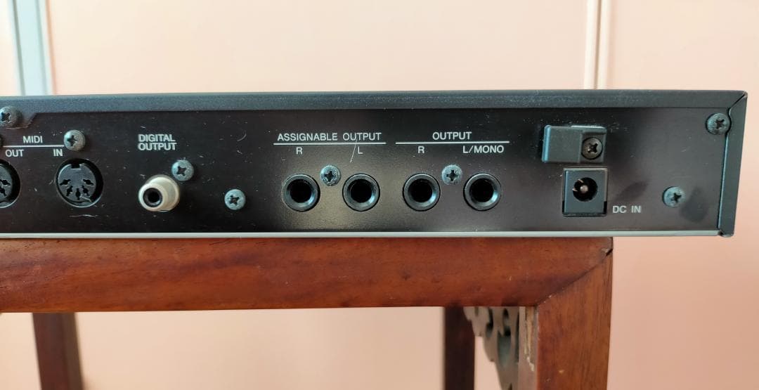 YAMAHA MOTIF-RACK XS 音源モジュール