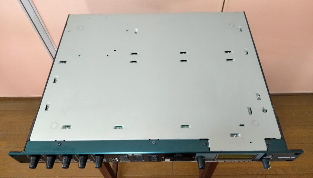YAMAHA MOTIF-RACK XS 音源モジュール