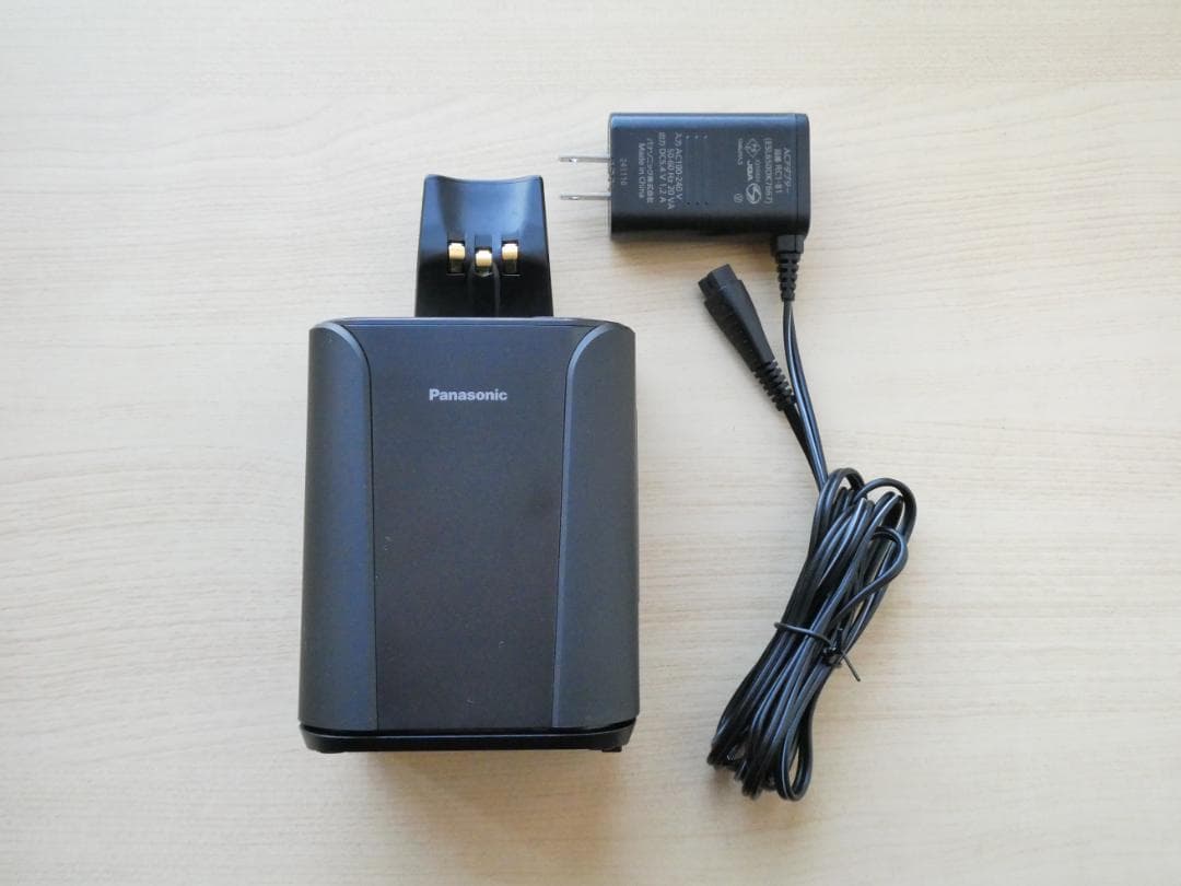 panasonic ラムダッシュ プロ 5枚刃 ES-L570D 洗浄機付き