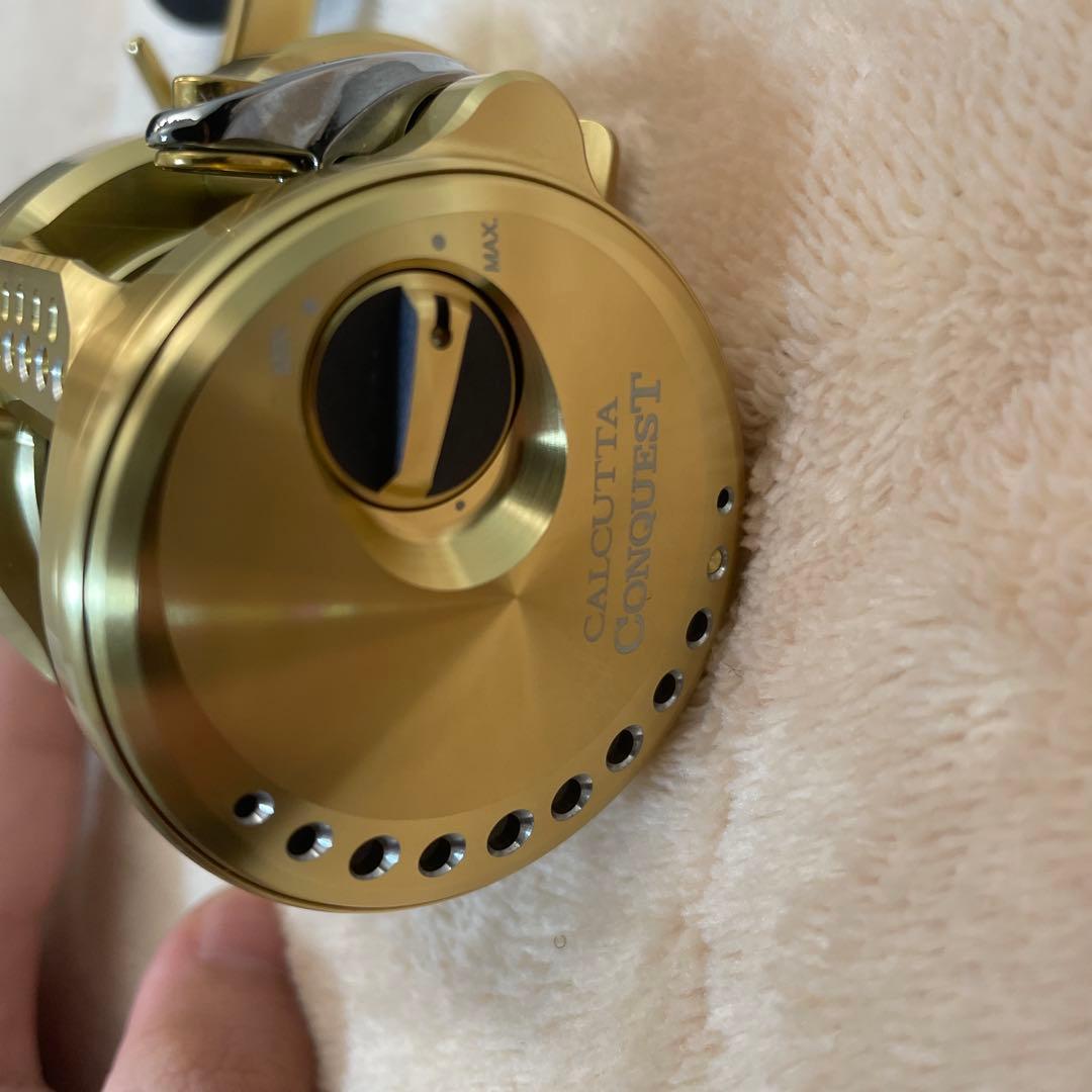 リール SHIMANO CALCUTTA CONQUEST 201hg