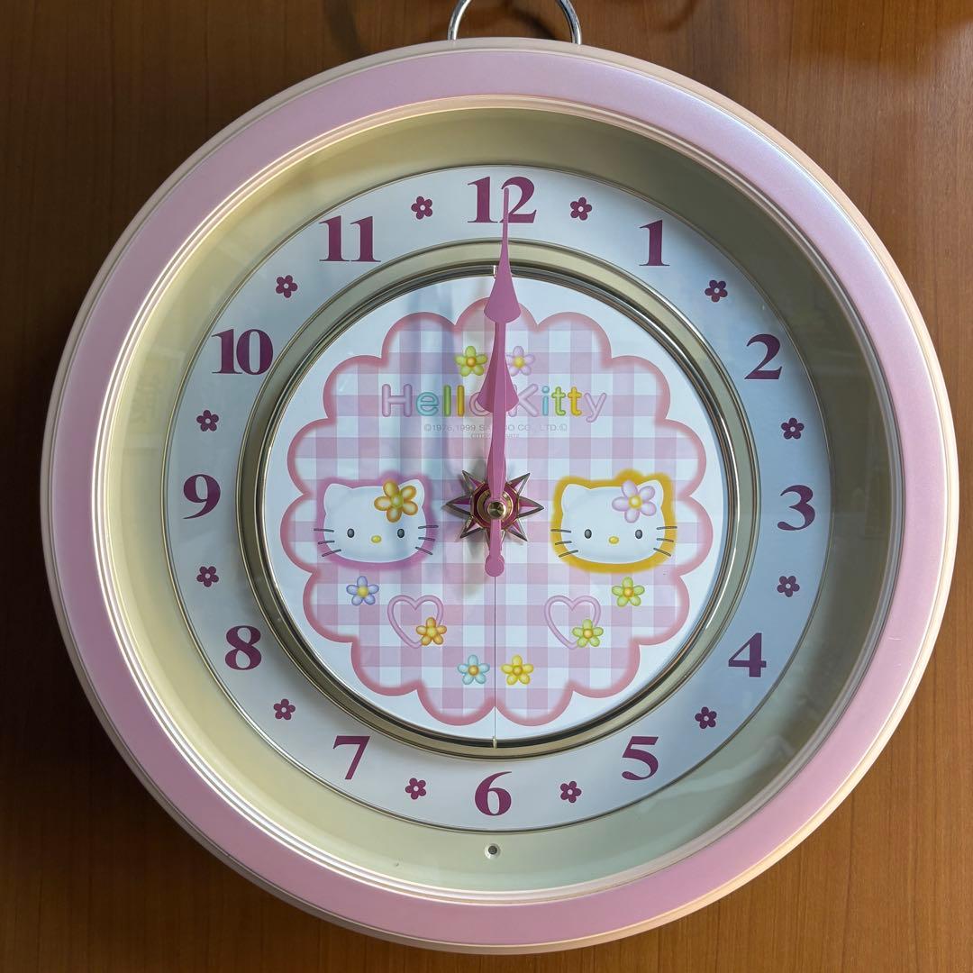 ハローキティからくり時計 壁掛け時計 - メルカリ