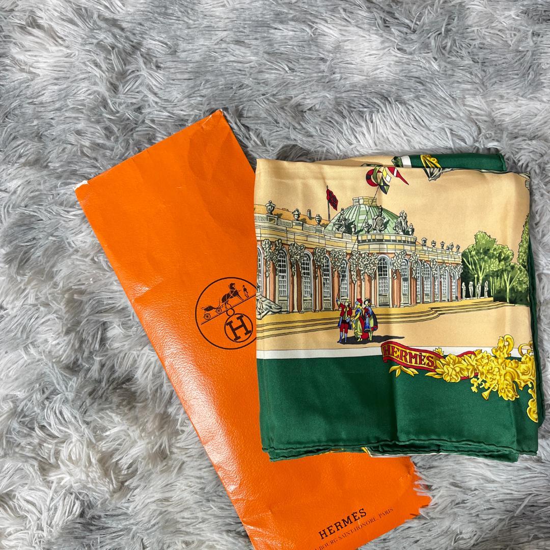 [大人気]　エルメス　HERMES　スカーフ　シルク　総柄